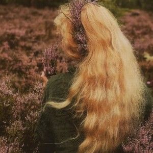 Meet your Posher, Miriam